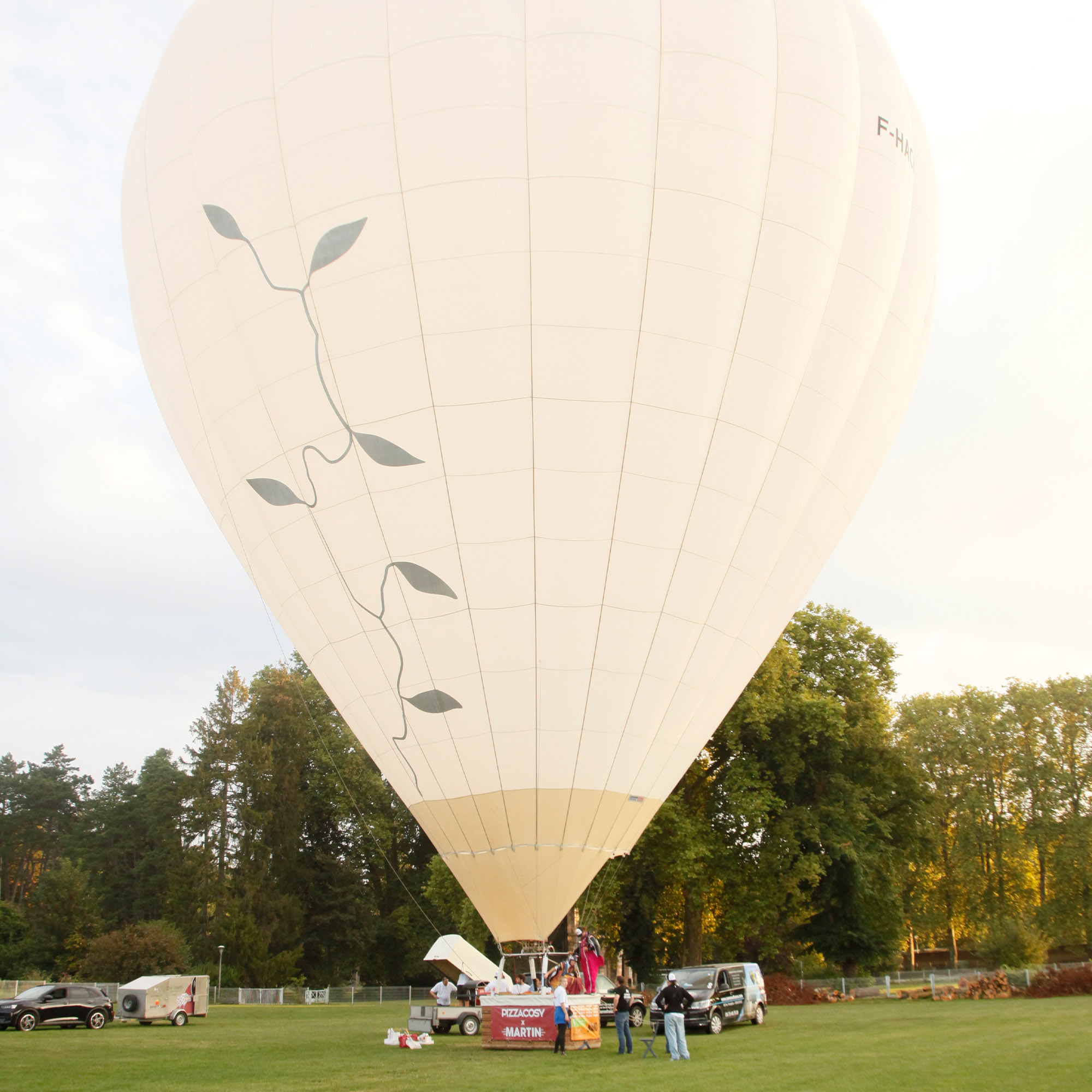 dans une montgolfière